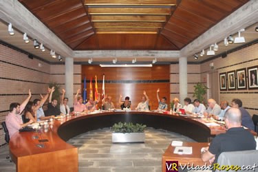 Moció adhesió Manifest Pacte Nacional pel Referèndumper penjar l'Estelada a Roses