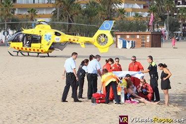 Dona salvada a la platja de Santa Margarida