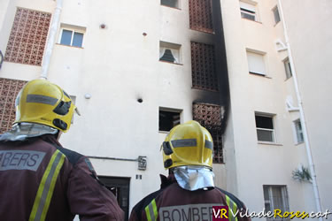 Incendi en un pis del Mas Oliva