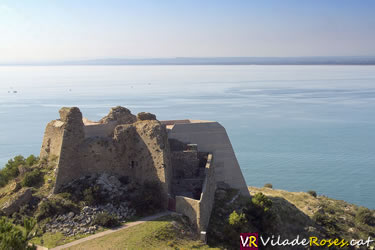 Castell de la Trinitat de Roses