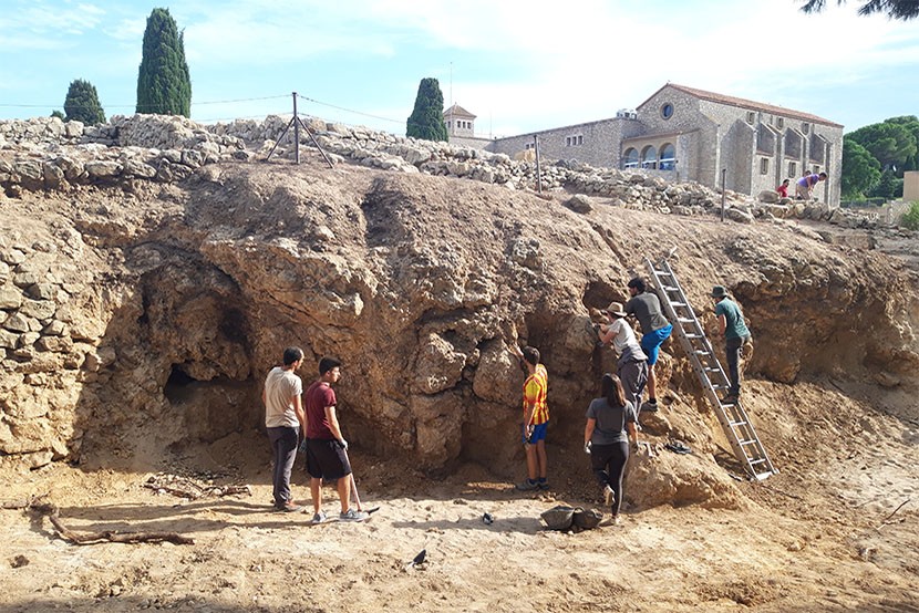 Excavacions arqueològiques a Empúries