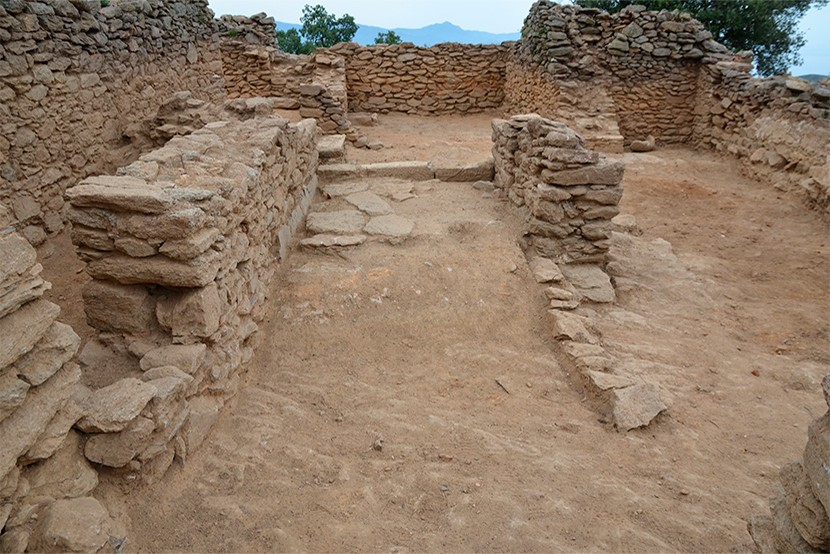 Jaciment medieval de Santa Creu de Rodes