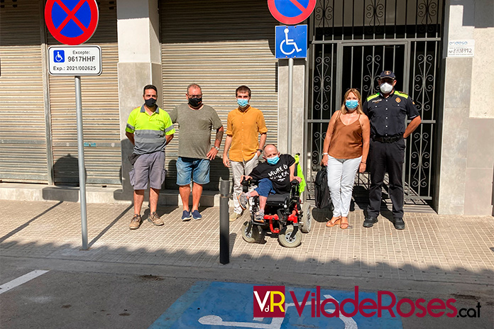 Primera plaça d’aparcament personalitzada de Roses