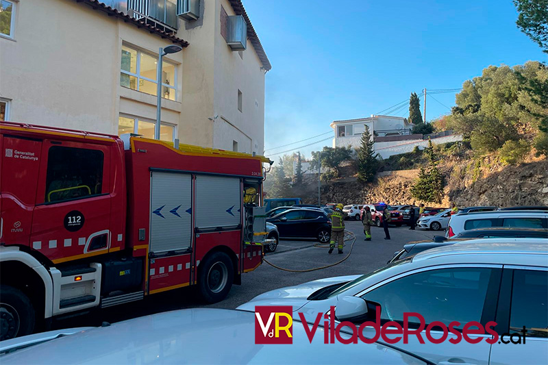 Incendi a l'Hotel Grecs de Roses