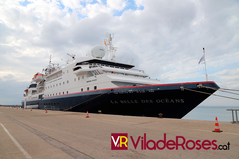 La Belle des Océans al port de Roses